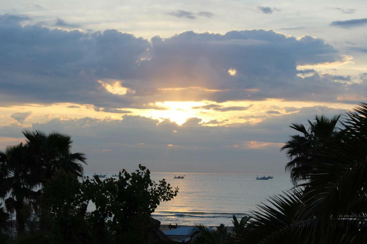 Sulmare Alba Adriatica Bed & Breakfast Exterior photo